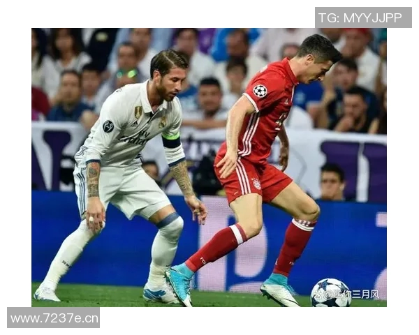 莱万在欧冠的历史进球：莱万多夫斯基在欧冠赛场上的进球纪录与影响